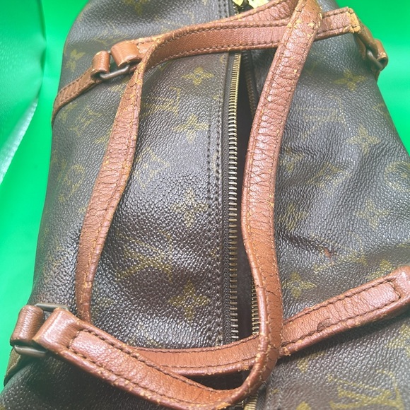 Louis Vuitton pouchet - Picture 13 of 17